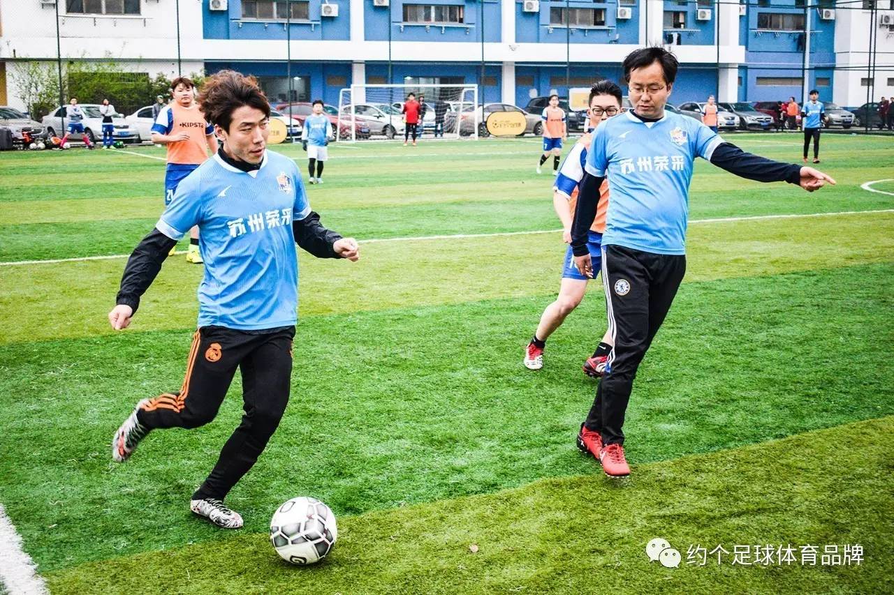 意大利篮球队参加线上慈善比赛,士气大振 意大利篮球队参加线上慈善比赛,士气大振