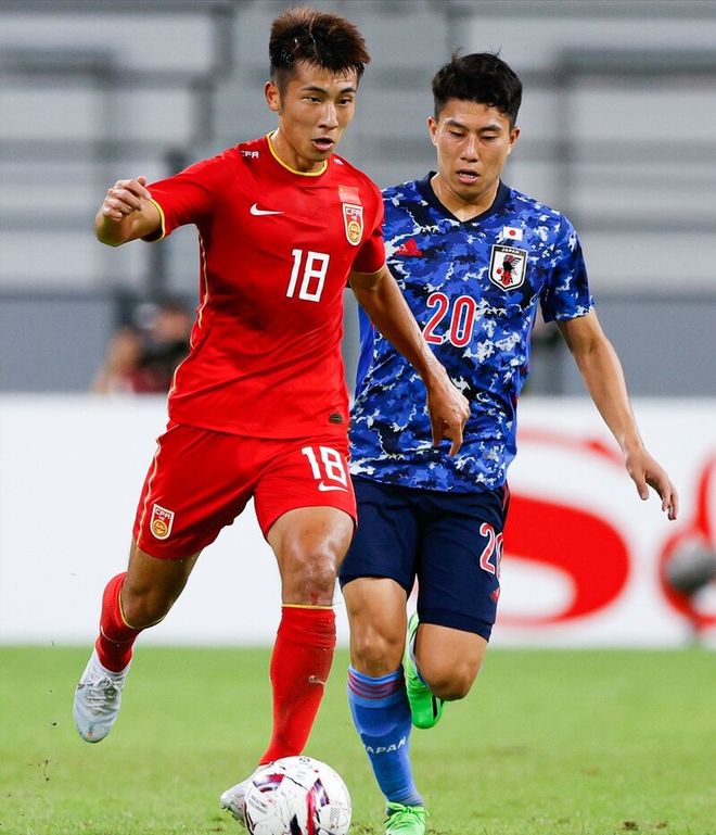 关于穆铁克重担担子，新疆男篮击败浙江队夺胜，士气大振的信息