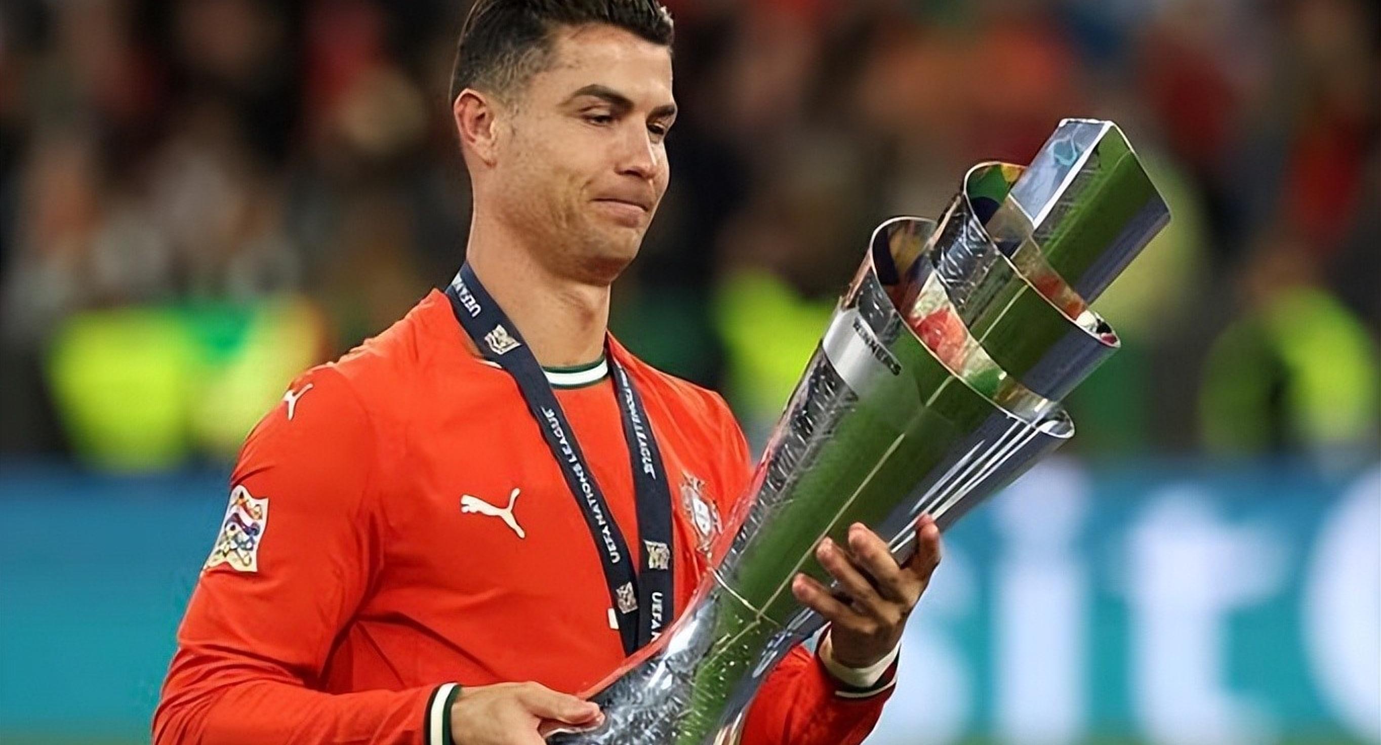 包含葡萄牙田径选手飘逸出场，引发热议，引发热议的词条