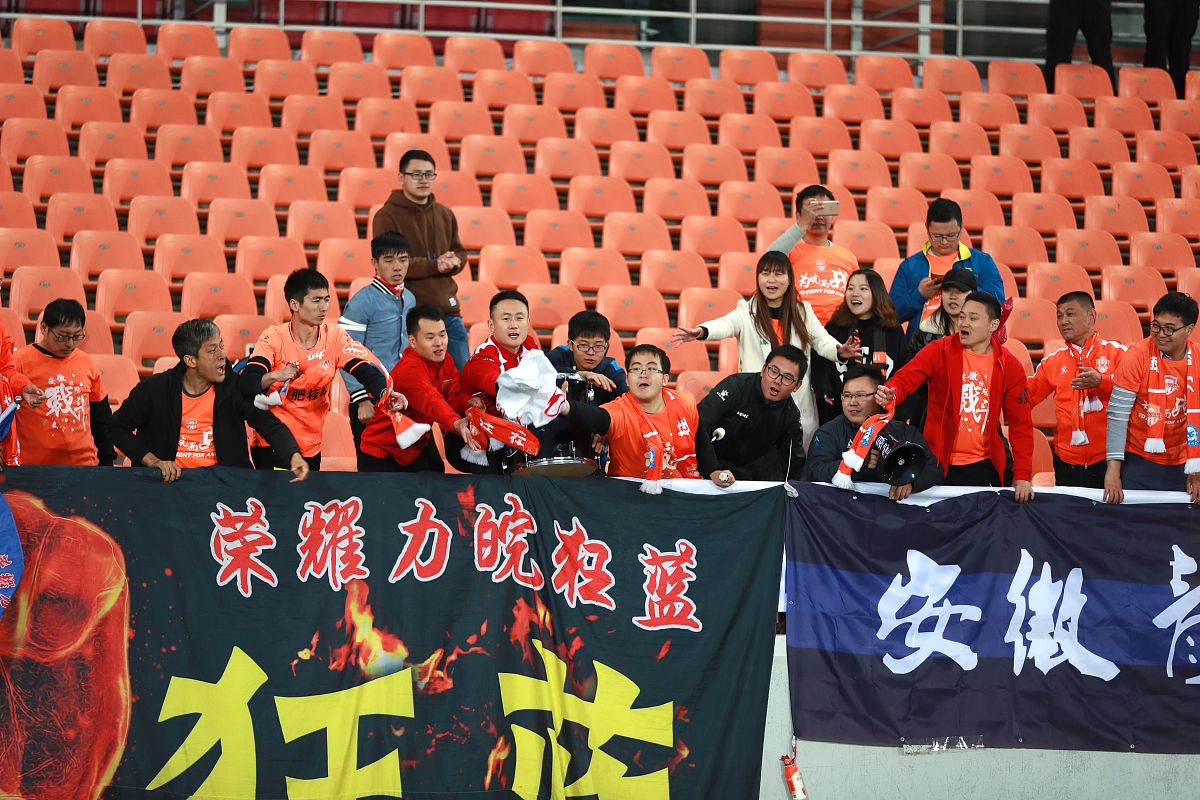 精彩瞬间值得期待！球队备战将迎接挑战，全场震撼