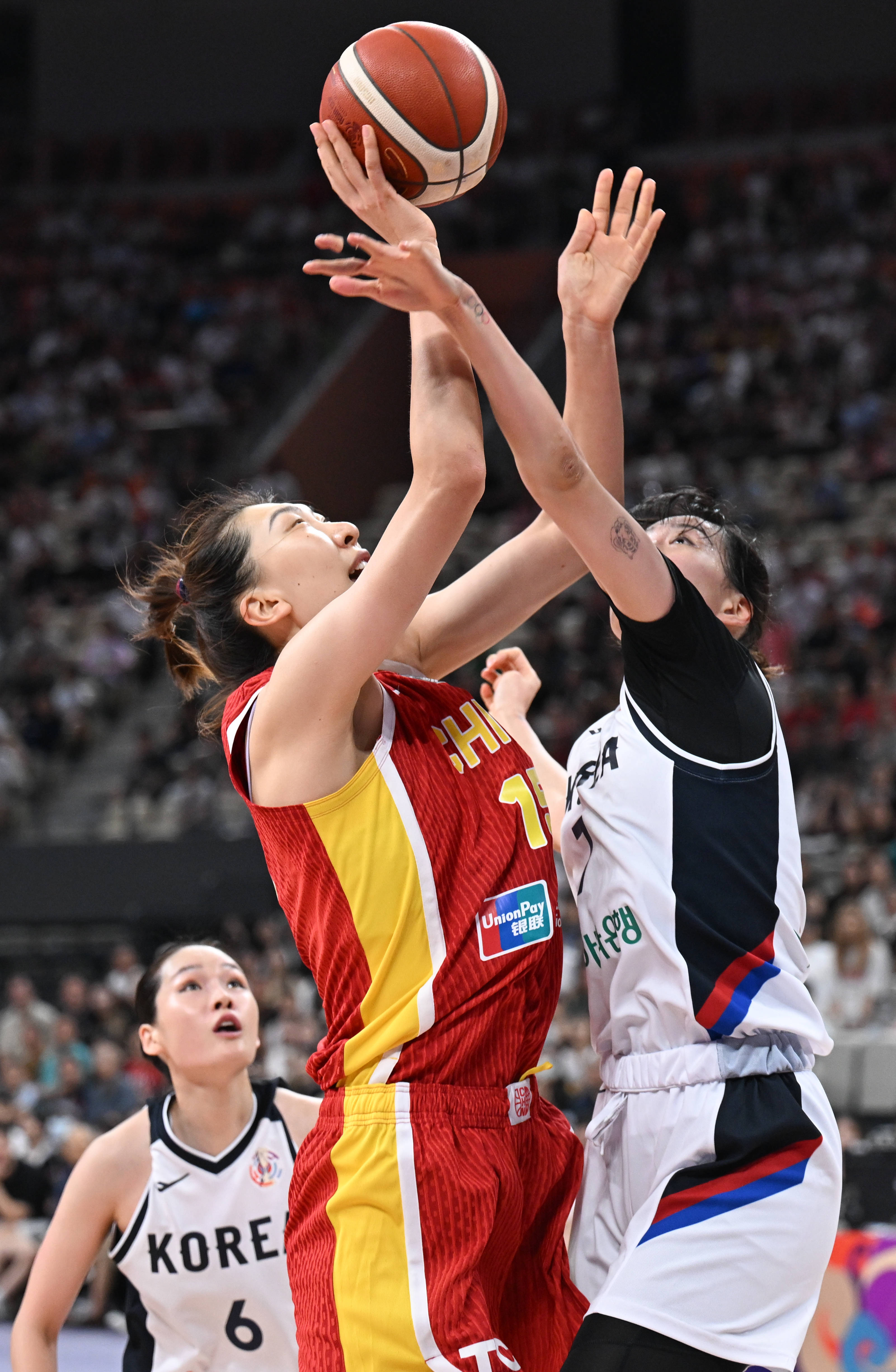 张文玉主动持球贡献大力,广东女篮击败四川队夺胜,全场震撼的简单介绍 张文玉主动持球贡献大力,广东女篮击败四川队夺胜,全场震撼的简单介绍