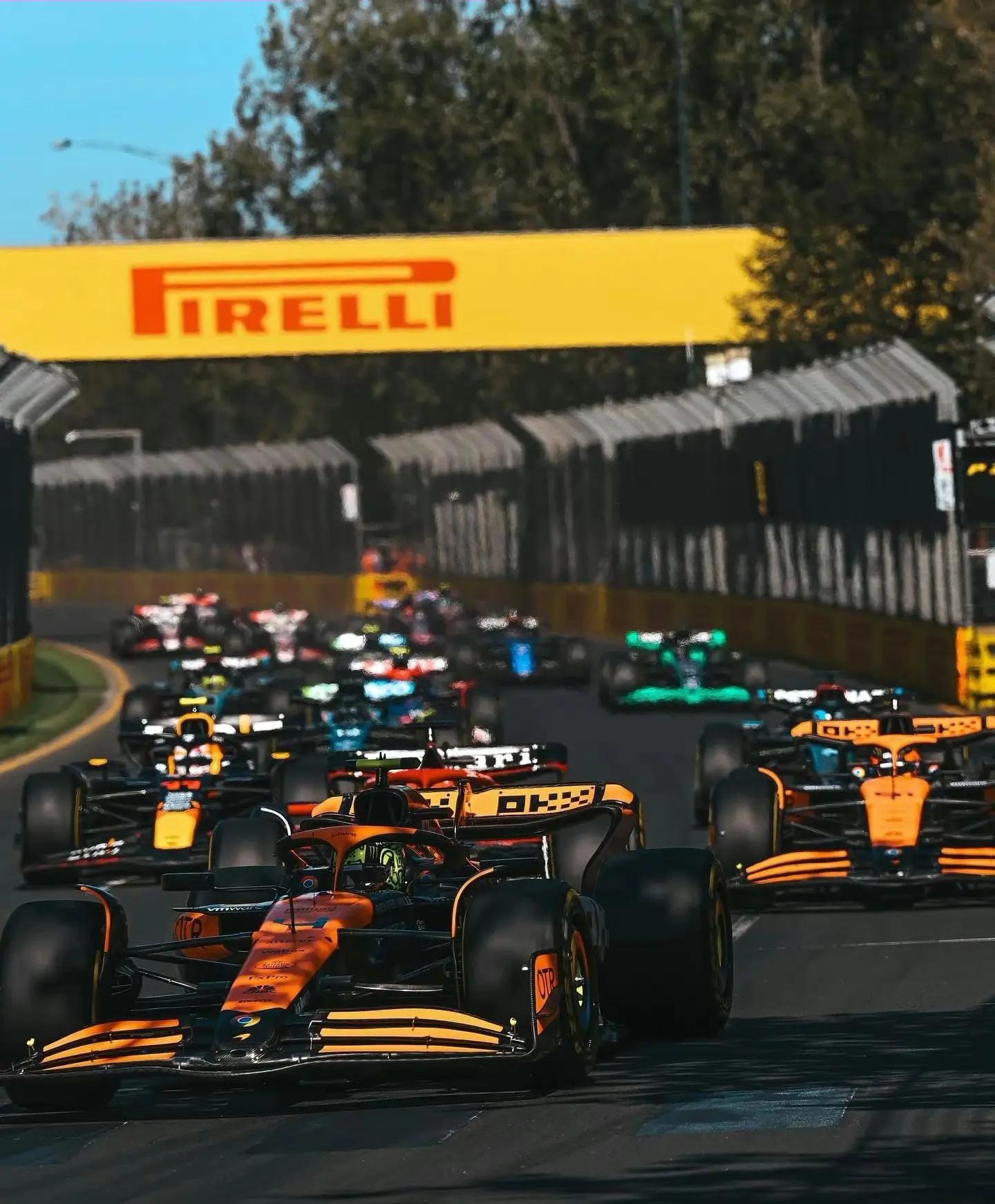 阿斯顿马丁轻取法拉利,塞恩斯高光表现 阿斯顿马丁轻取法拉利,塞恩斯高光表现